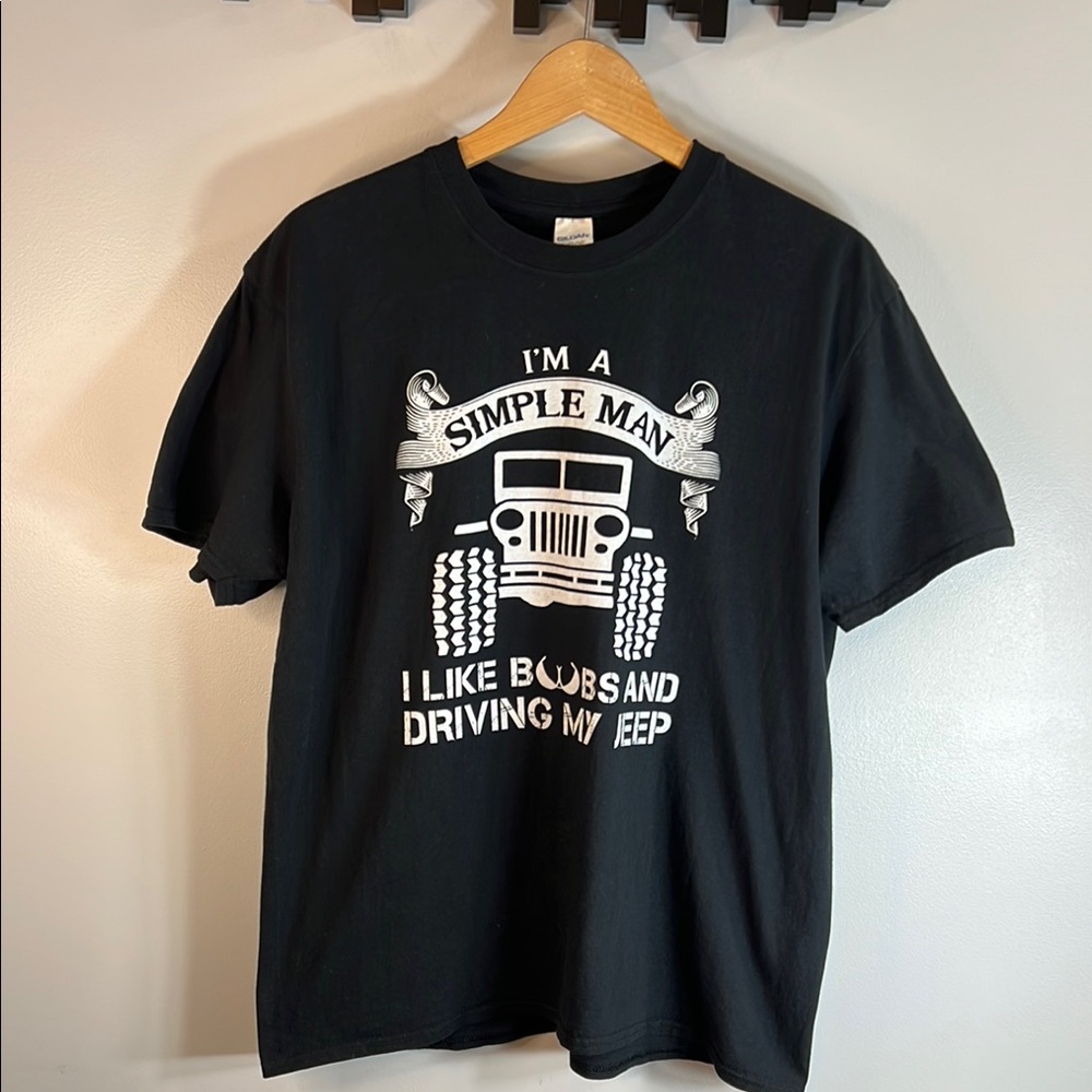 Gildan Black Graphic Tee - Simple Man Jeep Design